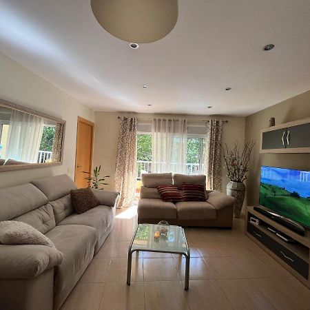 Habitacion Amplia Y Comoda 레우스 외부 사진