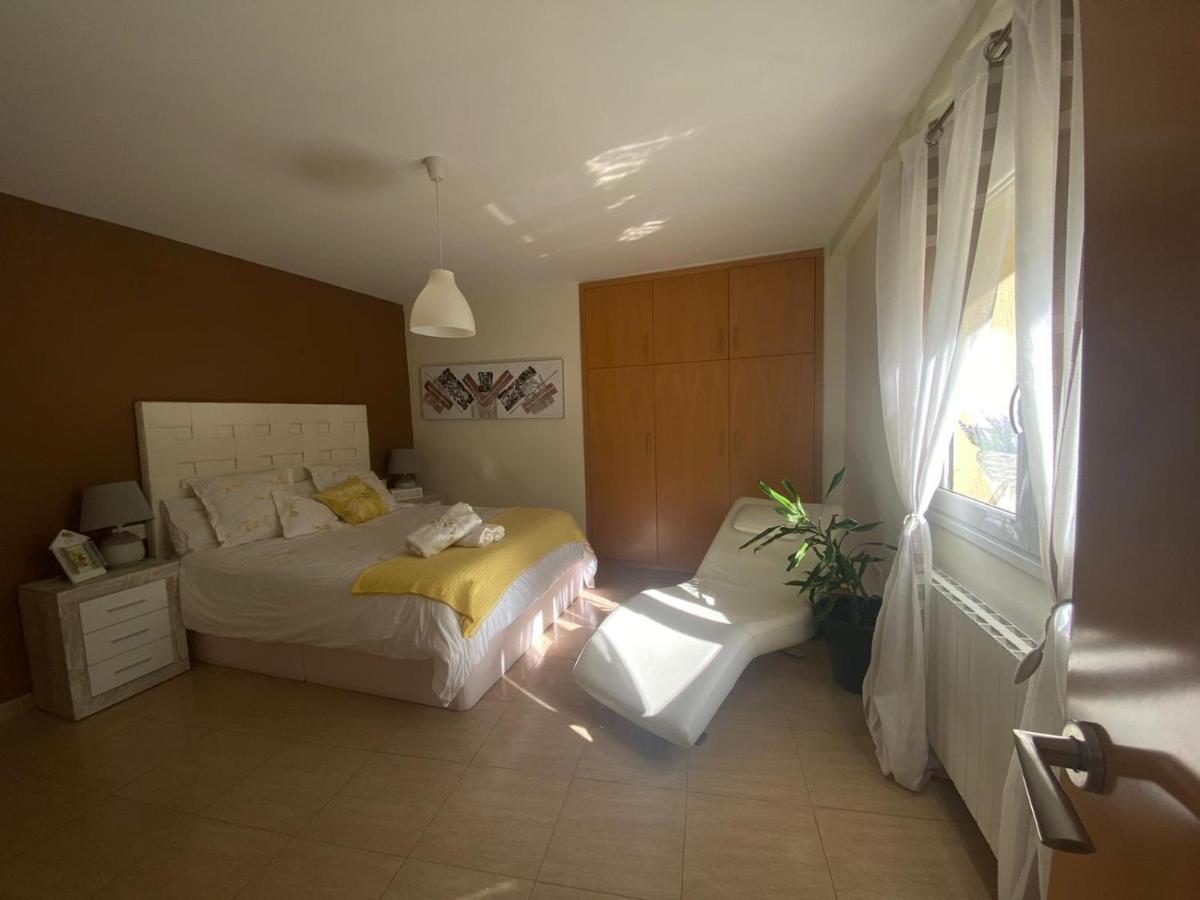 Habitacion Amplia Y Comoda 레우스 외부 사진