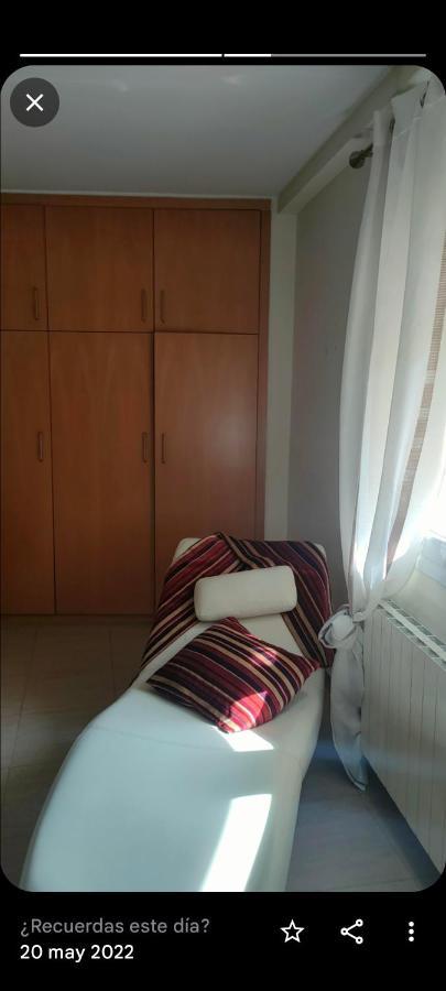 Habitacion Amplia Y Comoda 레우스 외부 사진